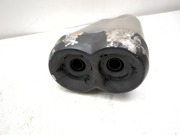 09-20 Yamaha Vmax 1700 VMX17 Left & Right Muffler Rear 2S3-1471