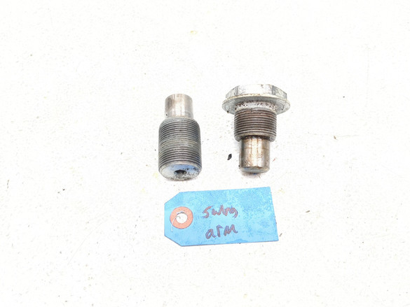 09-20 Yamaha Vmax 1700 VMX17 Pivot Shaft & Bolt Swingarm Pivot Shaft Rear