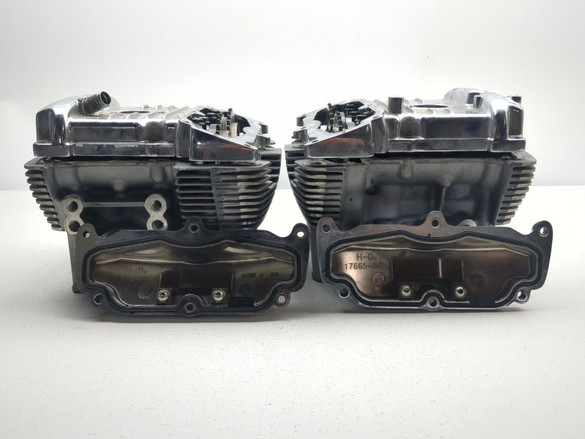 02 Harley-Davidson Davidson Vrod Vrsca Front & Rear Cylinder Head Set Jug Block