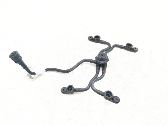 18-24 Ducati Panigale V4S Evap Purge Hose Assembly Engine Top 59019521A