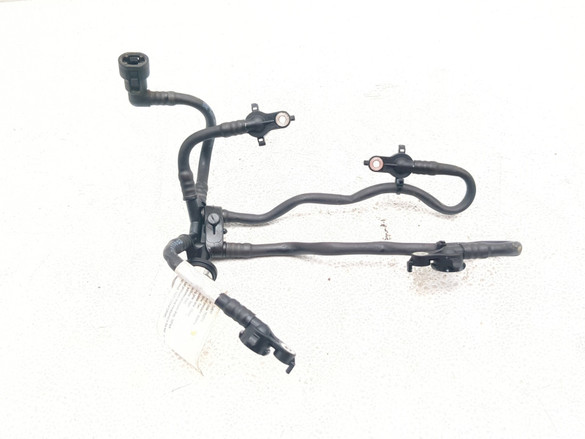 18-24 Ducati Panigale V4S Fuel Injector Supply Hose Assembly Front 59024144B