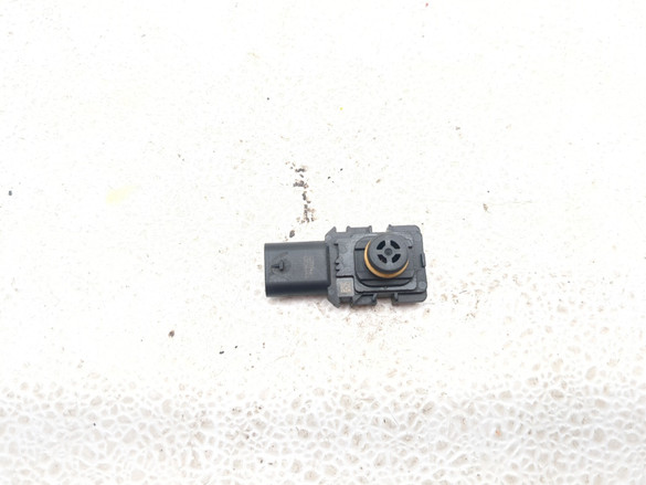 18-24 Ducati Panigale V4S Map Sensor Front 55243731B D