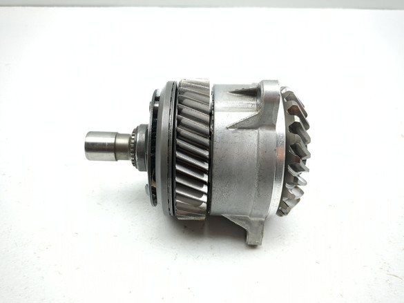 11-15 BMW K1600 GT Engine Alternator Drive Gear Assembly Magneto Generator