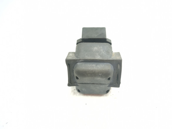 98 99 Kawasaki Ninja ZX6R ZX600G Starter Relay Solenoid Motor