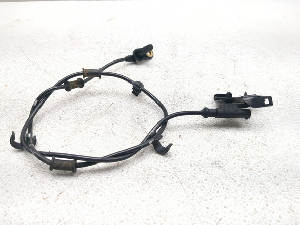15-18 Kawasaki KLZ 1000 Versys LT Rear ABS Wheel Speed Sensor