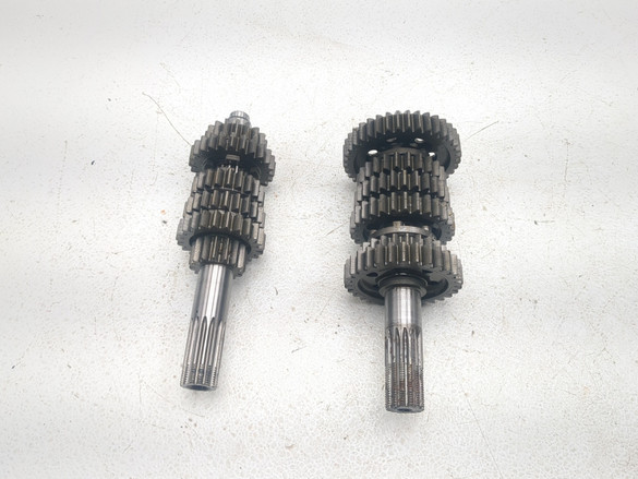 17-20 Ducati Supersport 939 Input & Output Shafts Transmission Gear Set Gears