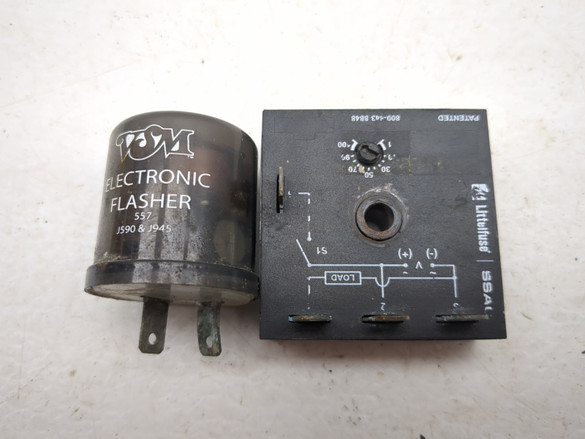 00-11 Polaris Gem Car Cart e2 e4 e6 e825 557 Flasher & Relay