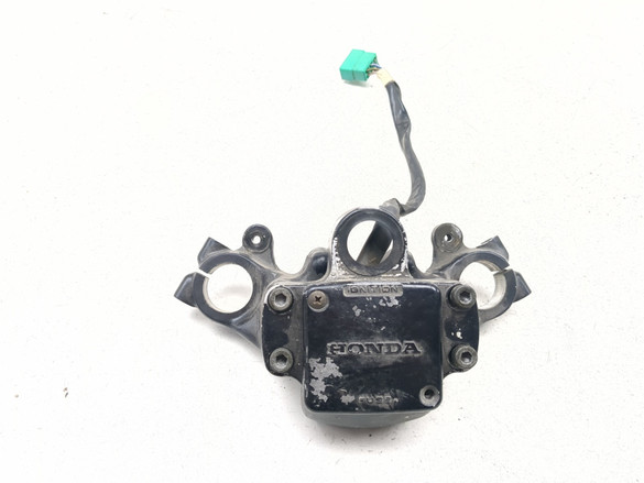 78-82 Honda CX500 Custom Front Fuse Box with Triple Tree 53132-415-000