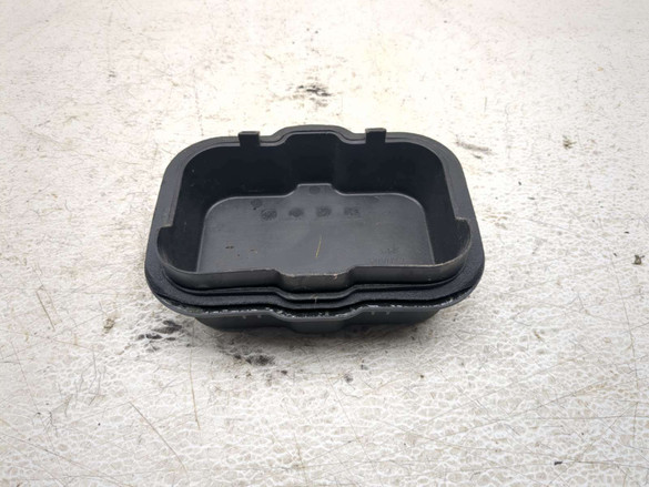 12-19 Can Am Spyder Roadster RT Storage Box Cover 705004607