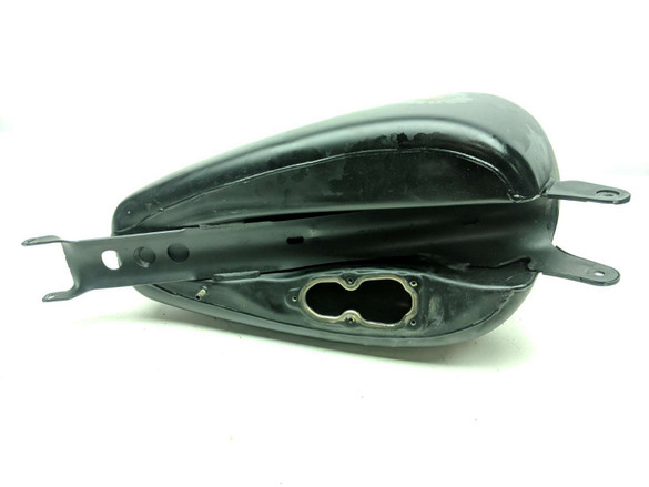 22 Harley Sportster Iron 883 XL883N Gas Fuel Tank Petrol Reservoir