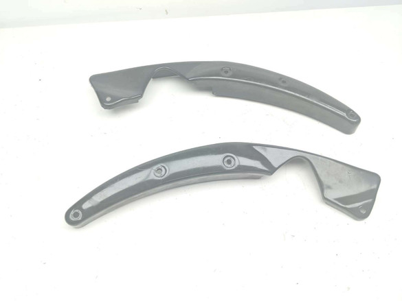 06 Kawasaki VN1600 Vulcan 1600 Classic Rear Fender Support Struts