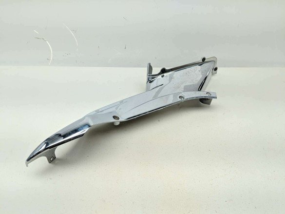 13 Kawasaki Vulcan 1700 Nomad VN1700C Left Rear Fender Strut 14091