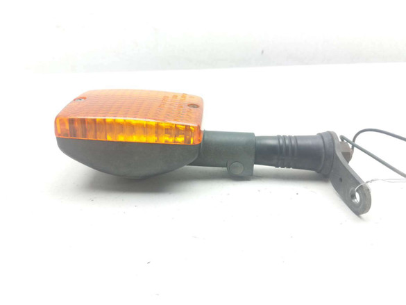 80-83 Yamaha XS400 Rear Right Turn Signal Flasher Indicator Light