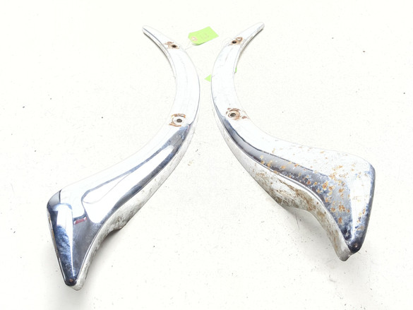 04-10 Kawasaki Vulcan 2000 VN2000 Rear Left Right Fender Strut Set 35011-0010