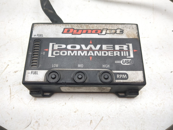 06-25 Kawasaki Vulcan 900 VN900D Dynojet Power Commander III - Sun