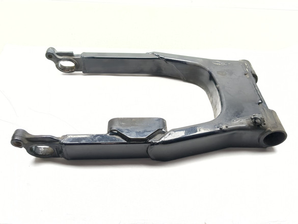 08-13 Harley-Davidson Road King FLHR Rear Swingarm 45470-02