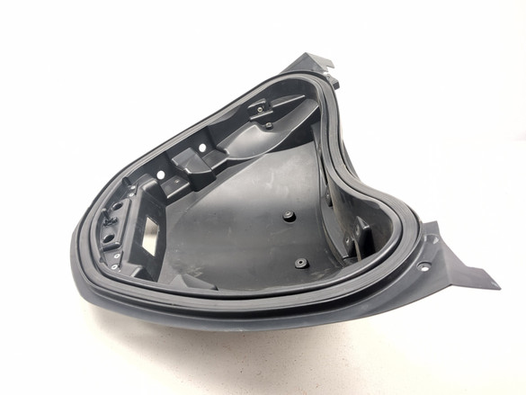 08-17 Victory Vision Rear Inner Trunk Lid Panel 5437267 - Sun