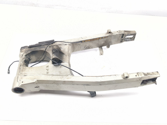 00-01 Kawasaki Ninja ZX1200 ZX12R Rear Swingarm Frame 33001-1572