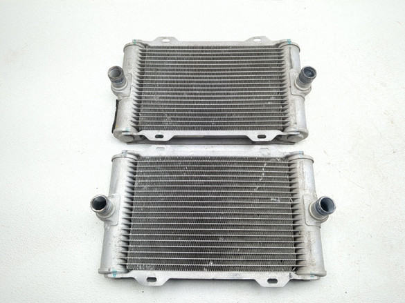 14-19 Can Am Spyder Roadster RT Front Left Right Radiator Cooler