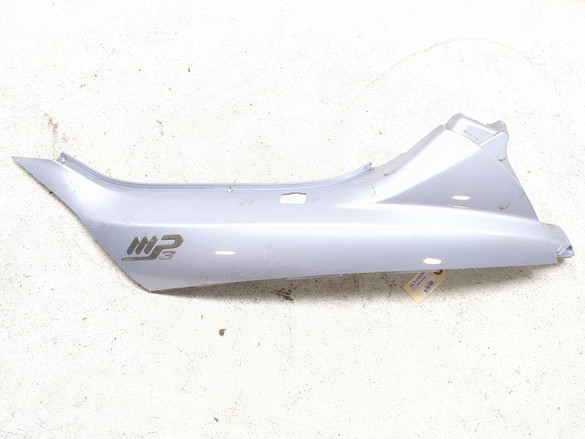 06-11 Piaggio MP3 250 Left Rear Cowl Side Panel Fairing 624446