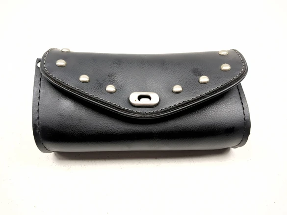 00-06 Harley Softail Heritage Classic FLSTCI Windshield Pouch
