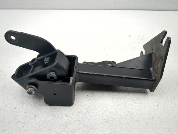 20-25 Massimo T-Boss 410 Front Seat Support Bracket