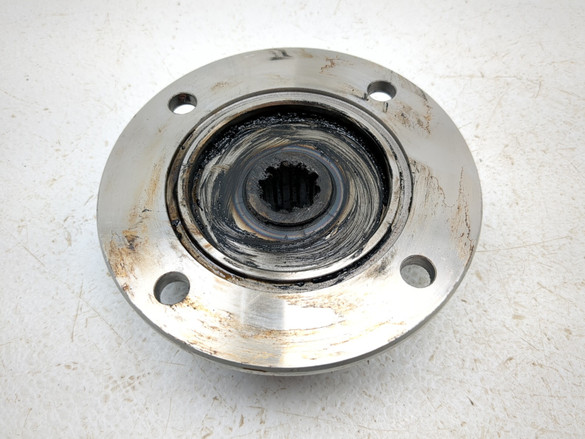 09-16 Kubota RTV 1140 CPX Rear Axle Wheel Hub Rim K7561-17823