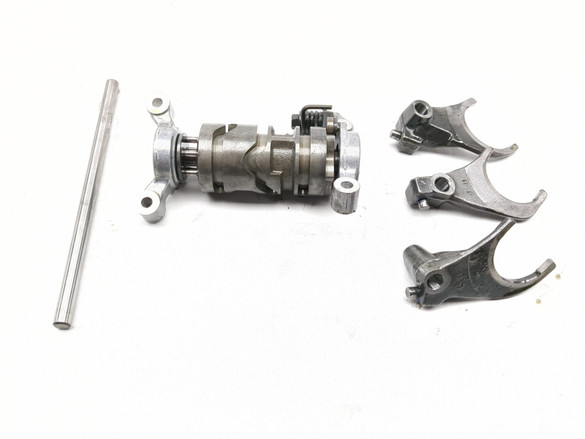 99-05 Harley Davidson FXDWG Dyna Wide Glide Shift Drum Forks Set