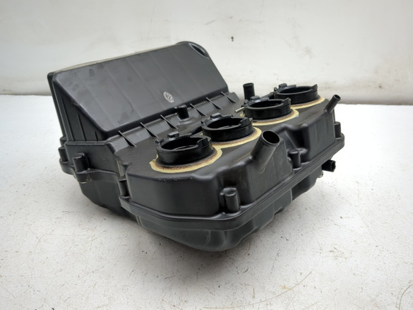 23-26 Kawasaki ZX400S ZX4R Air Cleaner Filter Airbox Assembly