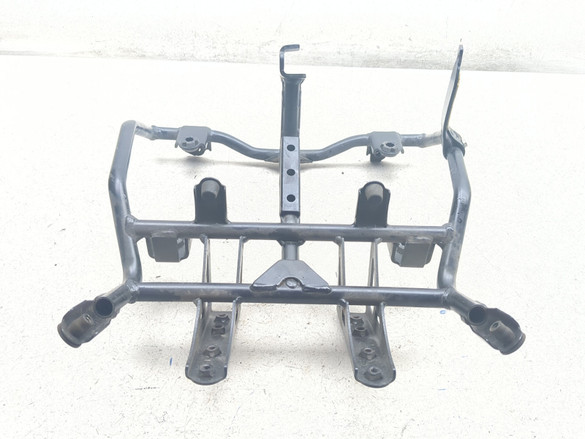04-11 Suzuki V Strom DL650 DL650A Front Fairing Stay 94510-27G01