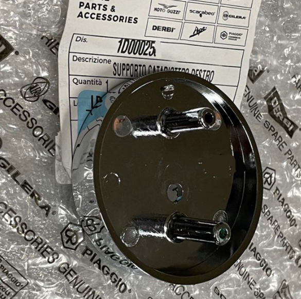 14-24 Piaggio Vespa Primavera Sprint Elettrica Left Reflector Support 1D000255