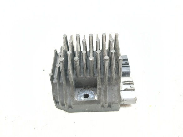 04-06 Yamaha YZF R1 YZF-R1 Voltage Regulator Rectifier 5VY-81960-00-00
