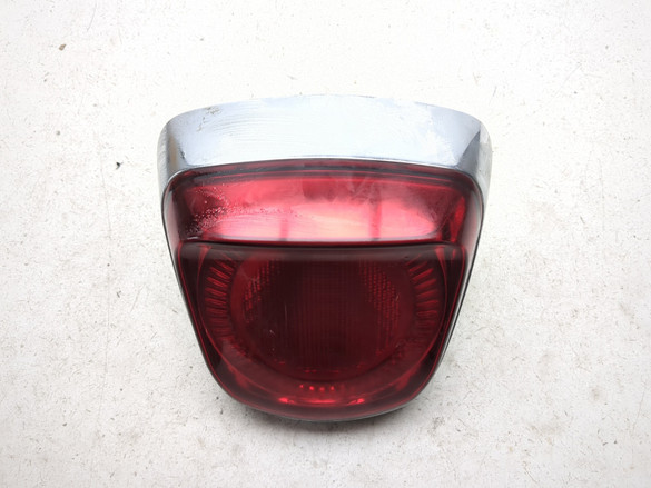 18-25 Vespa Sprint 50 Rear Tail Light 1D002118