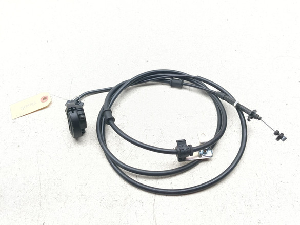 18-25 Vespa Sprint 50 Throttle Cable