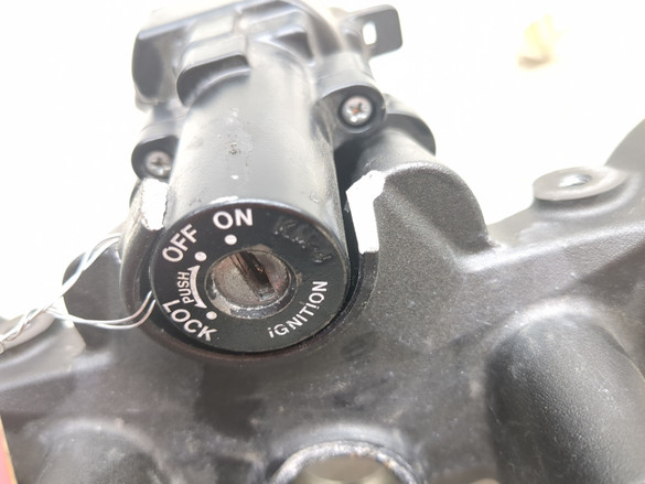 21-25 Kawasaki KLX300R Ignition Switch Triple Tree Clamp not Key
