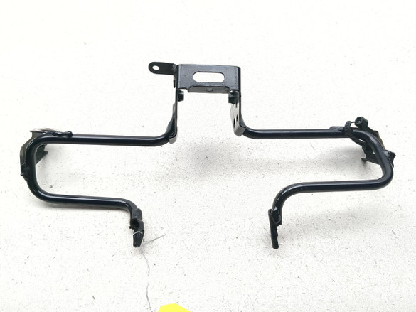 18-25 Suzuki GSX250R GSX 250 Radiator Stay Mount Bracket Holder