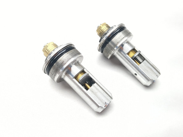 99-07 Suzuki Hayabusa GSX1300R Front Left Right Fork Caps 51351