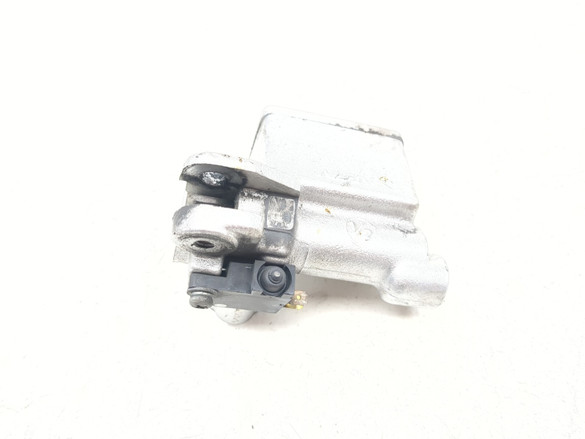00-24 Suzuki DRZ400SM DRZ 400 Right Front Brake Master Cylinder