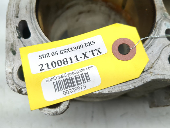99-07 Suzuki Hayabusa GSX1300R Cylinder Block 11210-24F00-0F0