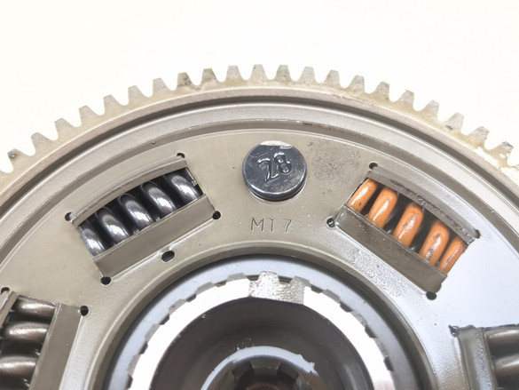 01-03 Suzuki GSXR 600 750 Right Clutch Basket 21200-35811 - Sun