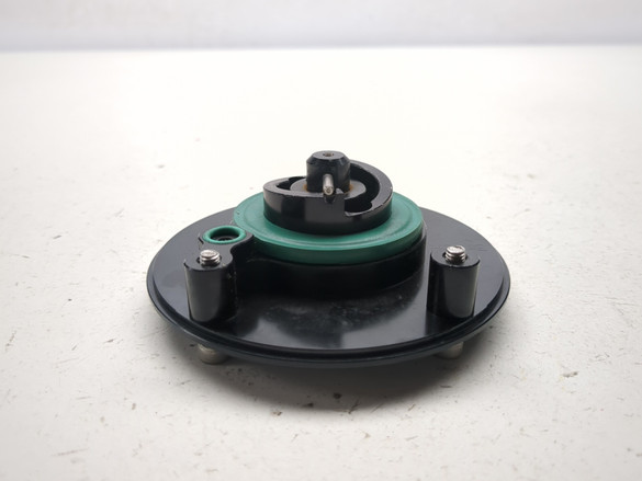 11-25 Suzuki GSXR 600 750 Front Arashi Keyless Fuel Gas Cap - Sun