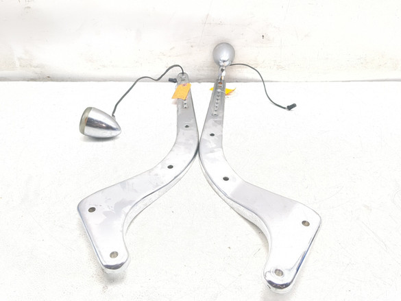 Harley Davidson マフラー ステーブラケット　2005 FXSTS 05-06 Harley HD Screamin' Eagle Fat Boy FLSTFSE Rear Fender Strut