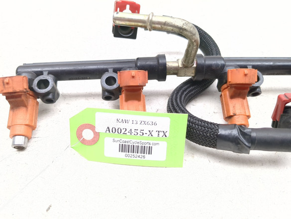 13-18 Kawasaki ZX 636 ZX6R Fuel Rail Hose Assembly - Sun Coast