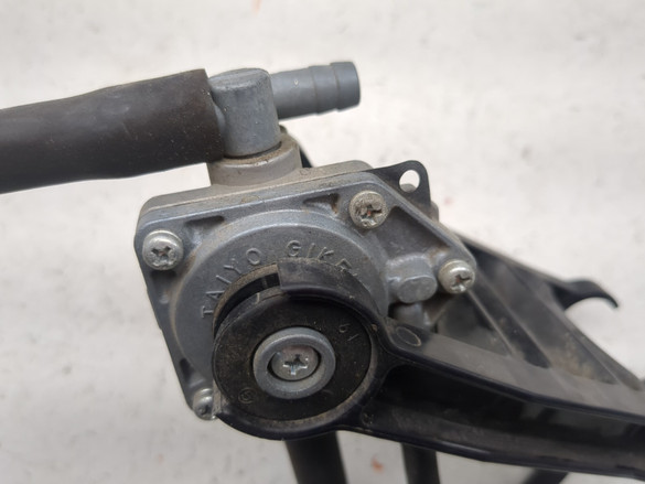 95-97 Kawasaki Ninja ZX6R ZX600 Vacuum Switch Valve - Sun Coast