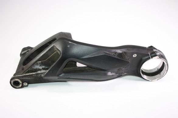 15 MV Agusta F3 675 Rear Swing Arm Frame B5784 15 MV Agusta F3 675 Rear Swing Arm Frame B5784