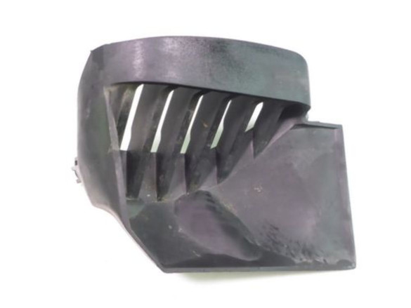 03 BMW Montauk R1200 C Right Intake Screen Cover 2331886 03 BMW Montauk R1200 C Right Intake Screen Cover 2331886