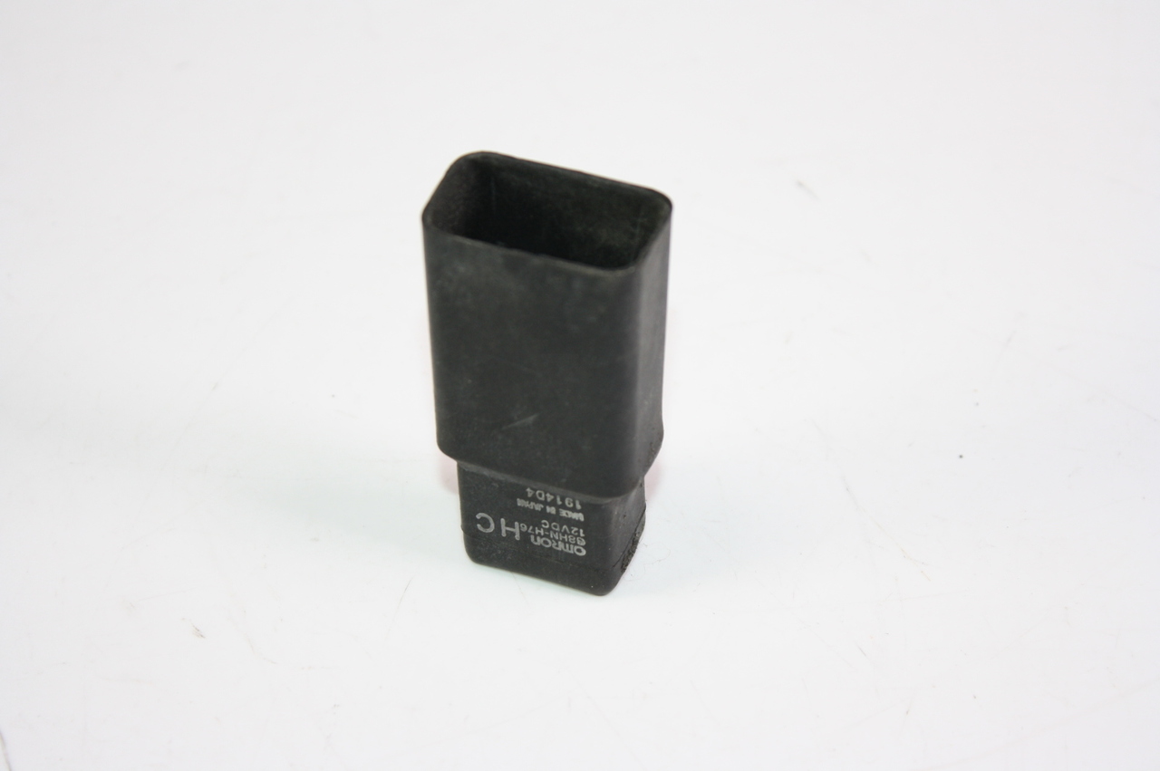 04 Honda ST1300 Relay OMRON G8HN-H76