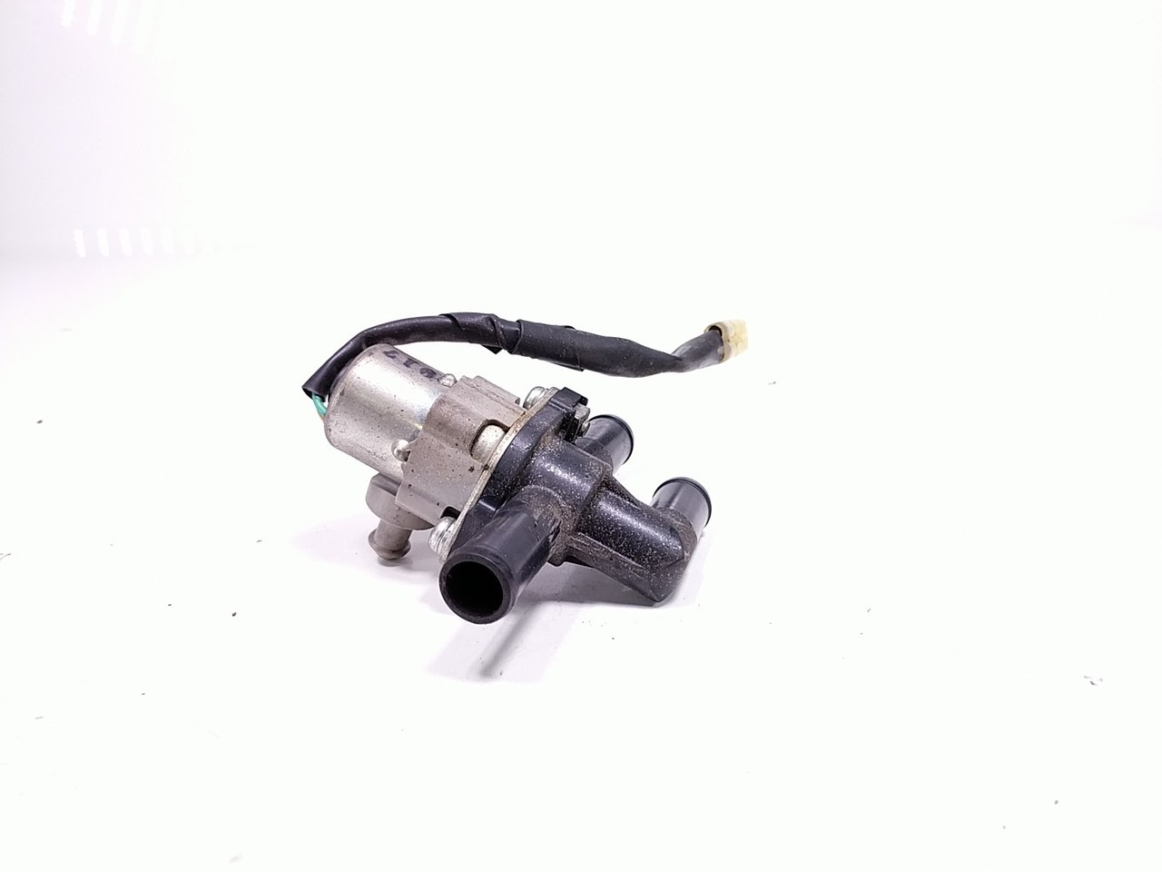 09 14 Yamaha YZF R1 Air Valve Switch Solenoid QTY 2
