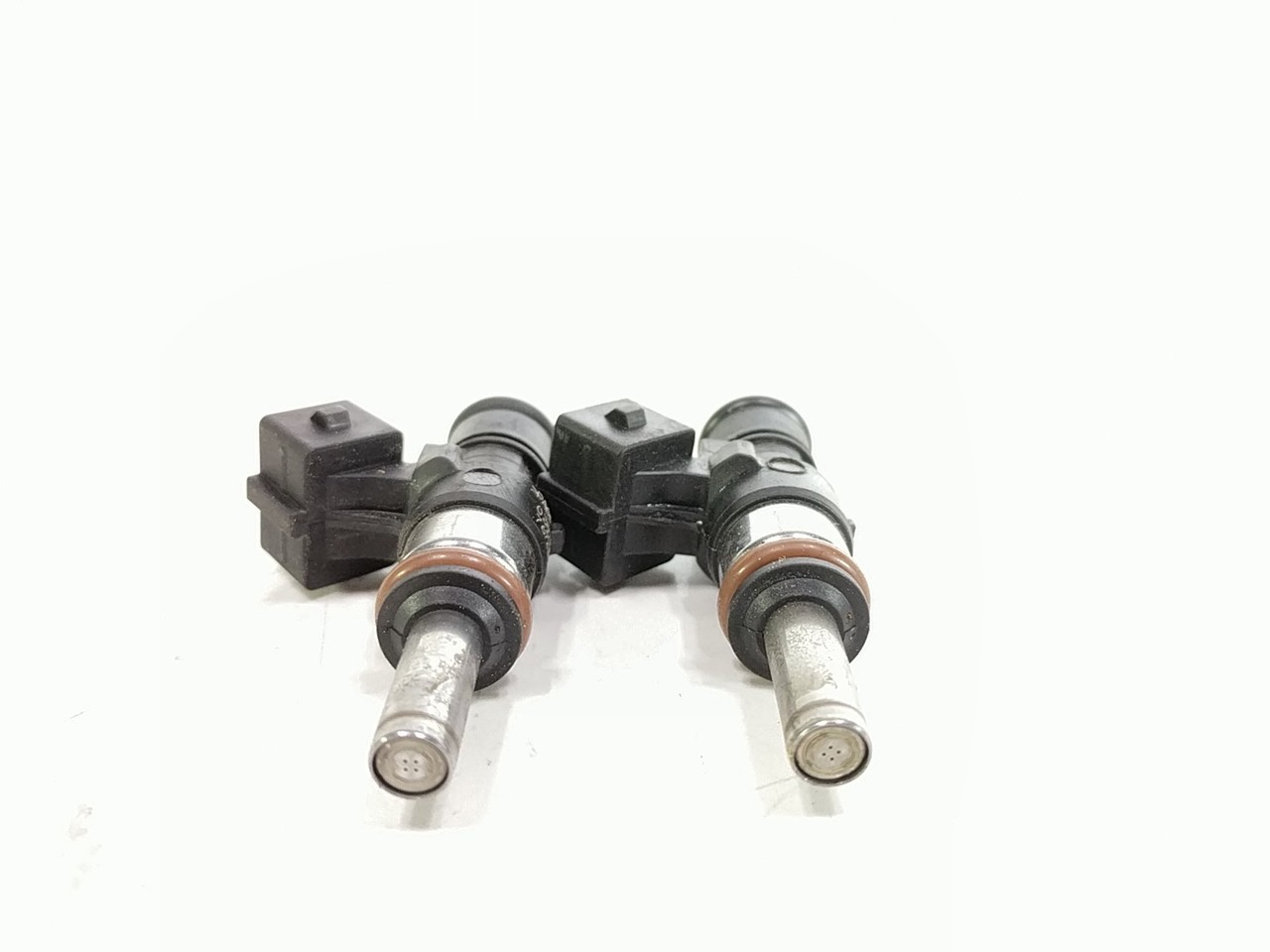 2016 BMW F800 GT Fuel Injectors