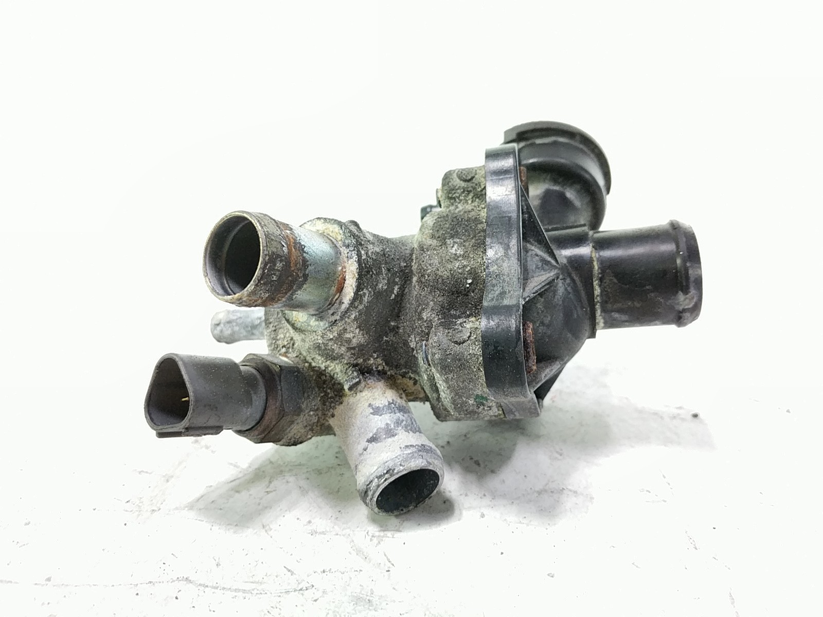 10 14 Honda VT1300 CS Thermostat Housing With Filler Fill Neck Coolant